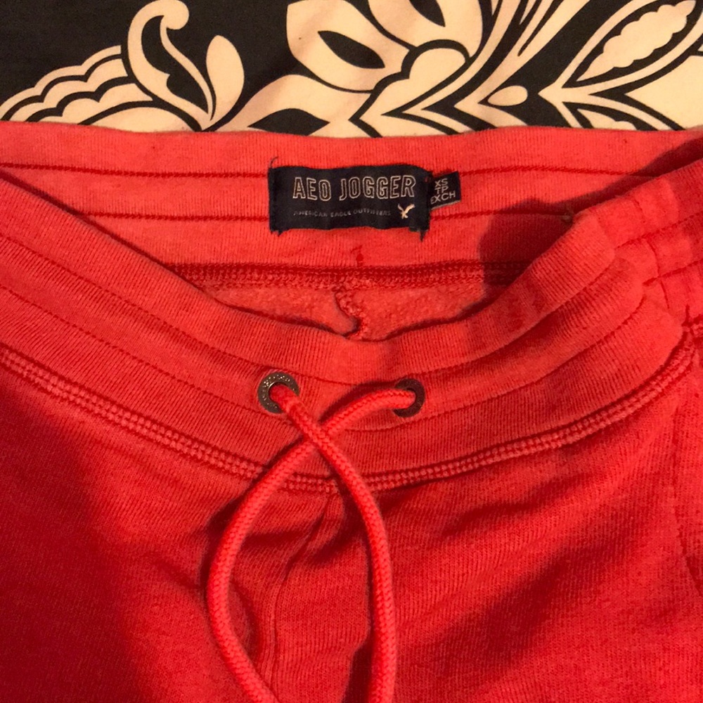 Super cute American Eagle sweat joggers- size xs